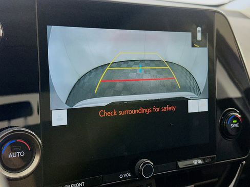 Used 2024 Lexus NX 250 FWD w/ Towing Package (2000 Lbs) image 23