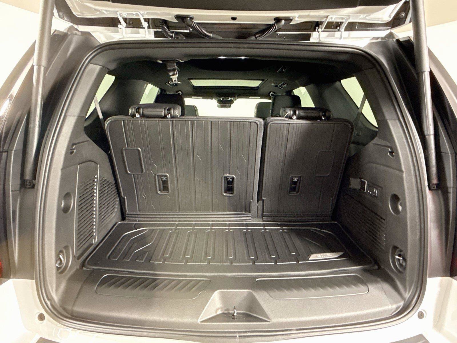 New 2027 GMC Yukon Elevation w/ Elevation Premium Package AWD/4WD image 21