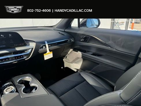 New 2026 Cadillac Lyriq Luxury image 19