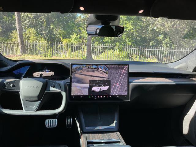 Used 2022 Tesla Model S AWD/4WD image 14