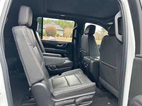 Used 2022 Chevrolet Suburban RST w/ Luxury Package AWD/4WD image 55