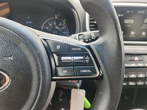 Used 2020 Kia Sportage LX FWD image 30