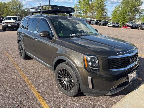 Used 2022 Kia Telluride SX w/ SX Prestige Package AWD/4WD image 4