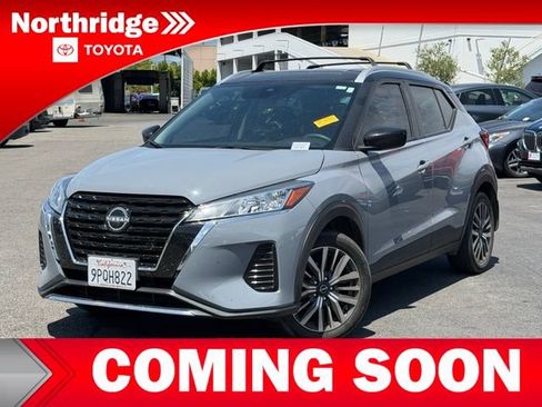 Used 2024 Nissan Kicks SV w/ Interior Electronics Package FWD image 1