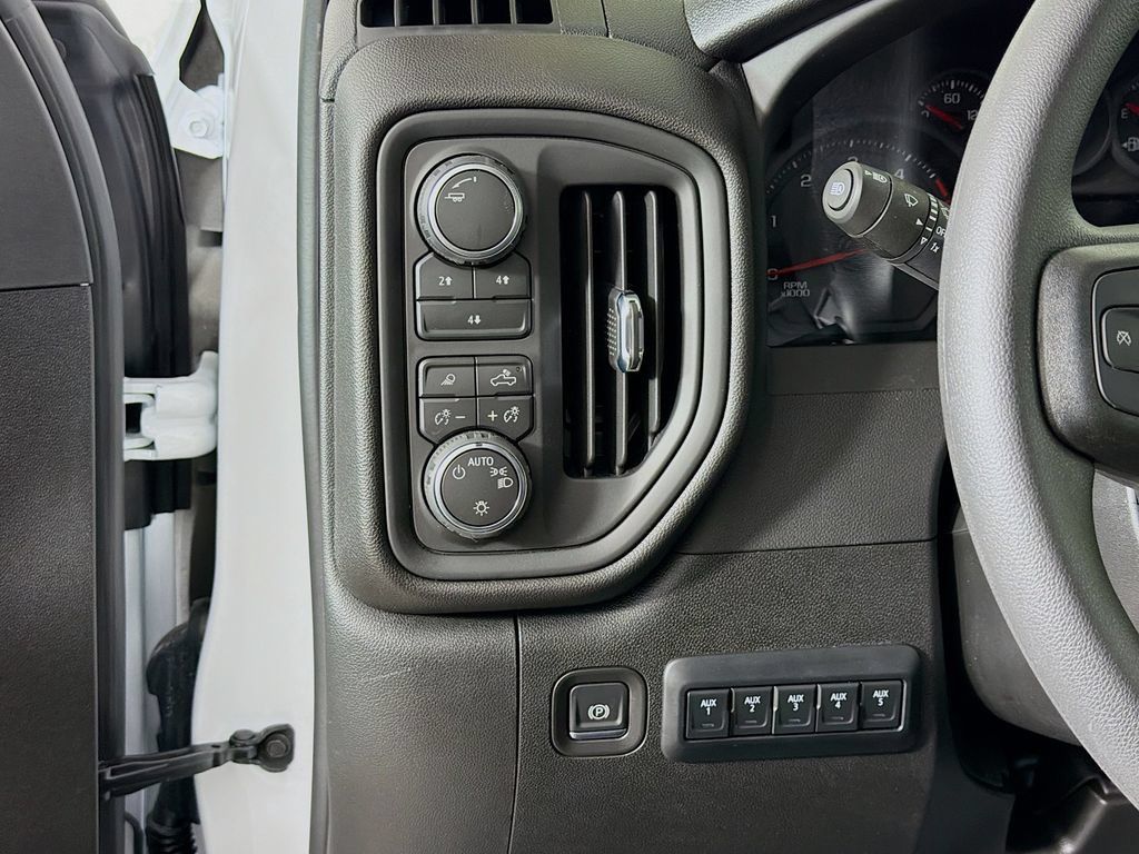 New 2026 Chevrolet Silverado 3500 W/T w/ WT Convenience Package AWD/4WD image 10
