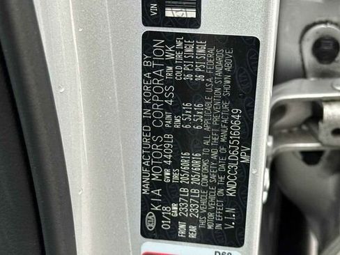 Used 2018 Kia Niro EX Premium image 26