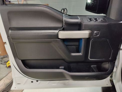 Used 2020 Ford F150 Lariat w/ Equipment Group 502A Luxury image 20