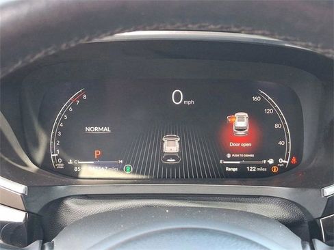 Used 2023 Acura MDX FWD w/ Technology Package image 27