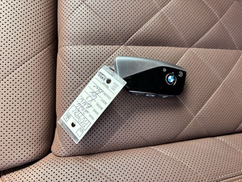 Certified 2026 BMW X7 xDrive40i image 38