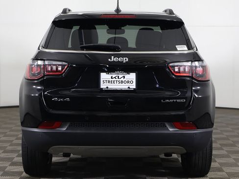 Used 2024 Jeep Compass Limited w/ Sun and Sound Group AWD/4WD image 13