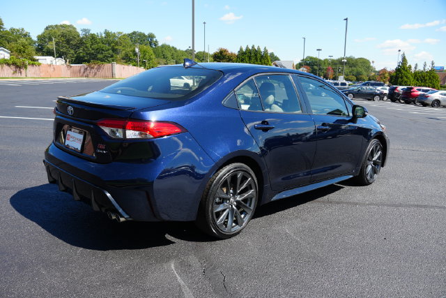 Used 2025 Toyota Corolla SE FWD image 8