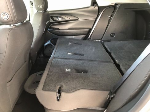 Certified 2025 Chevrolet TrailBlazer LS w/ LS Convenience Package image 11