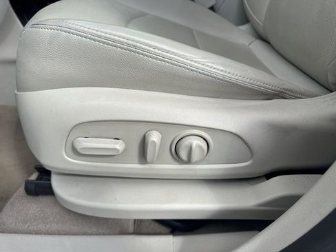 Used 2018 GMC Terrain Denali w/ Advanced Safety Package image 13