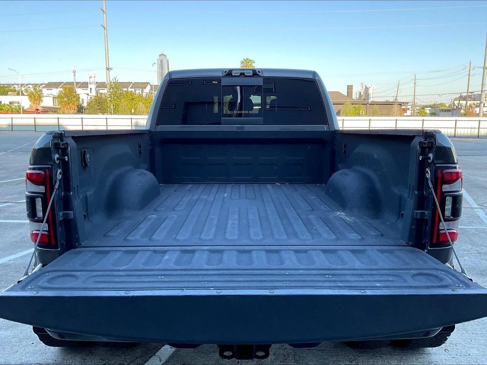 Used 2023 RAM 3500 Laramie w/ Night Edition AWD/4WD image 31