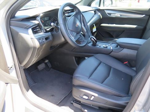 New 2026 Cadillac XT5 Luxury AWD/4WD image 9