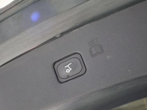 Used 2024 Ford Edge Titanium w/ Equipment Group 301A AWD/4WD image 19