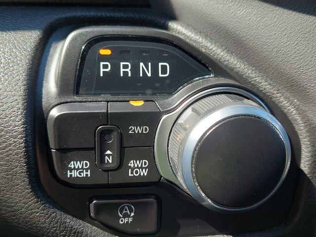 Used 2023 RAM 1500 Big Horn AWD/4WD image 35