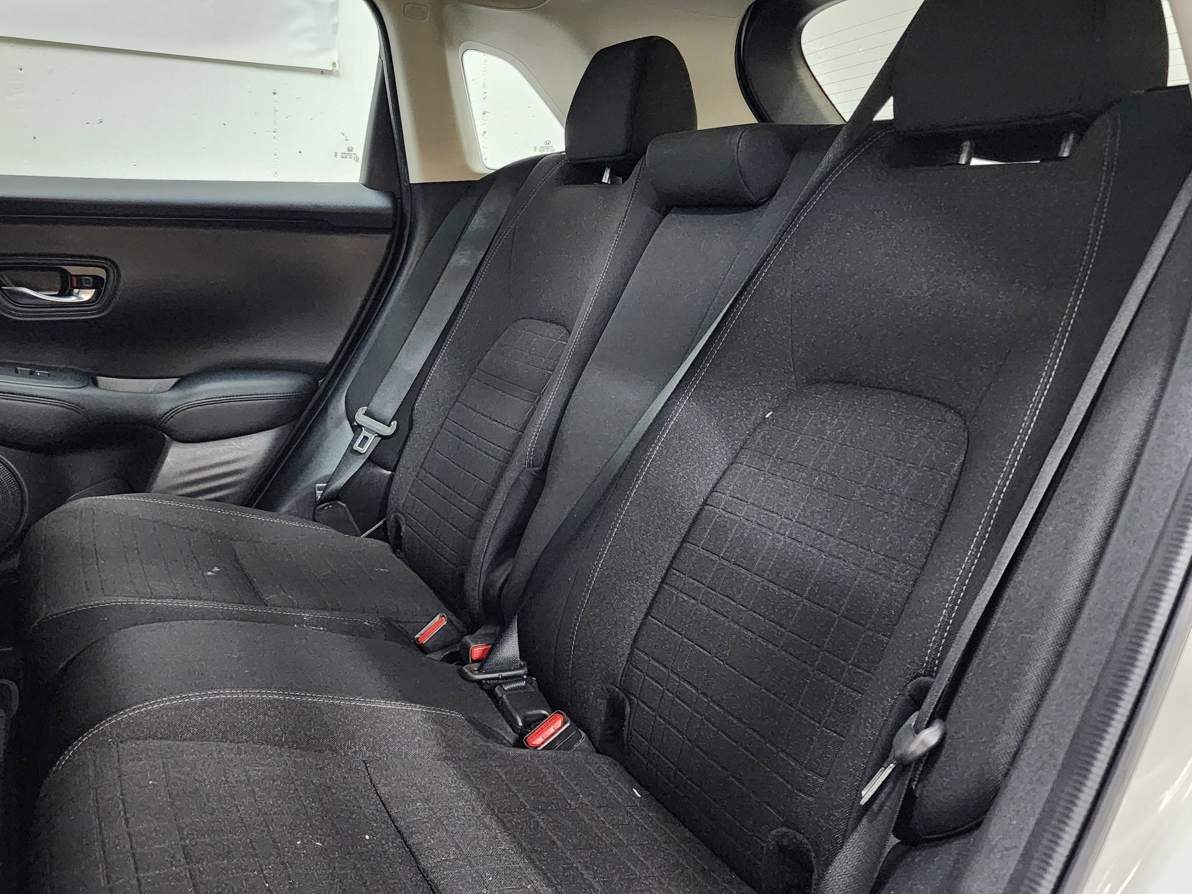 Used 2024 Honda HR-V LX image 19