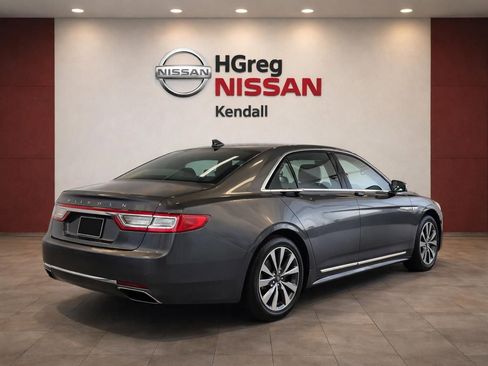 Used 2020 Lincoln Continental Standard image 4
