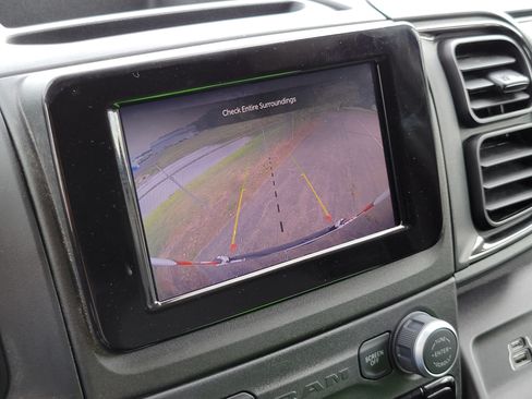 Used 2025 RAM ProMaster 2500 w/ U-Haul Equipment Group FWD image 14