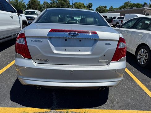 Used 2012 Ford Fusion SEL FWD image 10