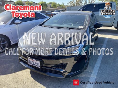 Certified 2025 Toyota Prius FWD image 1