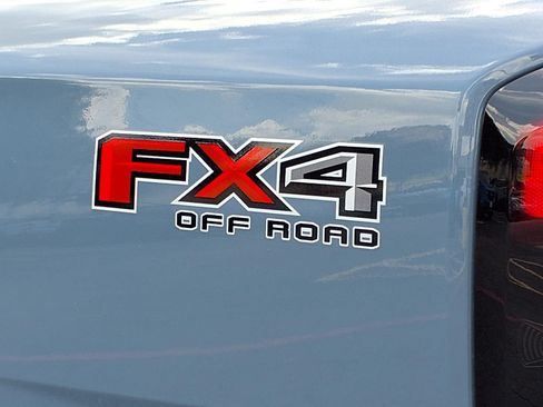 Certified 2025 Ford Ranger Lariat w/ FX4 Off-Road Package AWD/4WD image 11