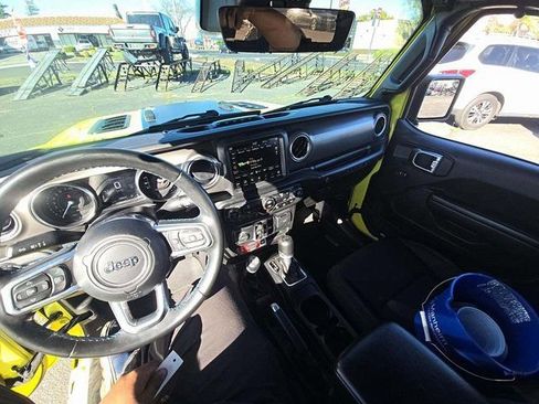 Used 2022 Jeep Wrangler Unlimited Rubicon 4xe w/ Safety Group image 6