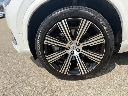 Used 2023 Volvo XC90 B6 Ultimate AWD/4WD image 21