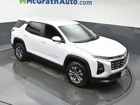 New 2026 Chevrolet Equinox LT w/ Safety and Technology Package FWD image 3