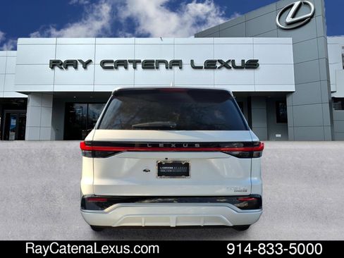 Certified 2024 Lexus TX 500h AWD image 5