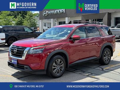 Used 2023 Nissan Pathfinder SV
