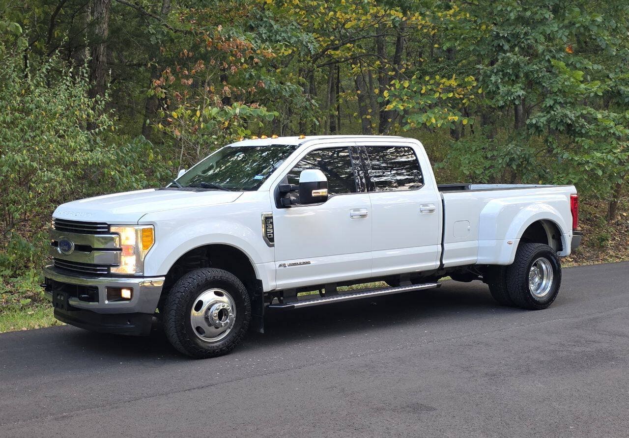 Used 2017 Ford F350 Lariat AWD/4WD image 35