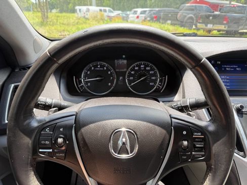 Used 2015 Acura TLX image 25