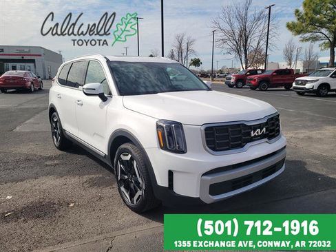 Used 2025 Kia Telluride S image 3