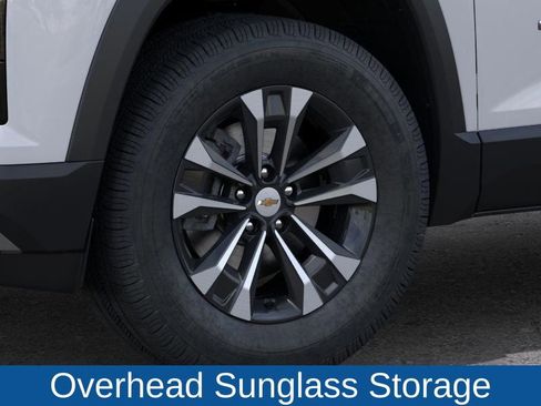 New 2026 Chevrolet Equinox LT w/ Convenience Package II image 9