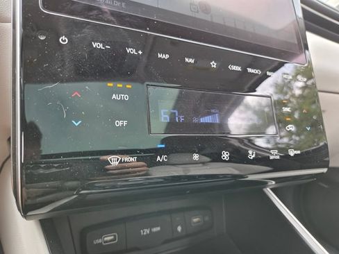 Used 2022 Hyundai Tucson Limited AWD/4WD image 28