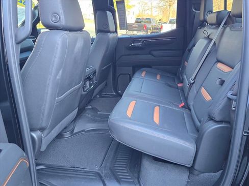 Certified 2024 GMC Sierra 1500 AT4 w/ Technology Package image 5