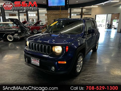 Used 2019 Jeep Renegade Latitude w/ Cold Weather Group AWD/4WD image 1