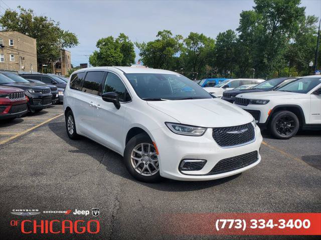 Certified 2026 Chrysler Pacifica Select FWD 360° Tour