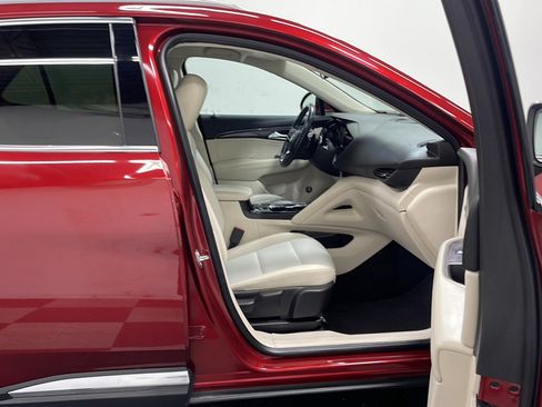 Used 2022 Buick Envision Preferred FWD image 22