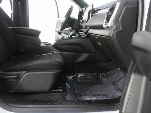 Used 2024 GMC Canyon Elevation image 20