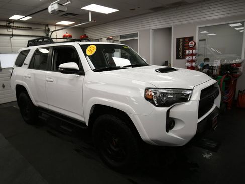 Used 2023 Toyota 4Runner TRD Pro AWD/4WD image 2