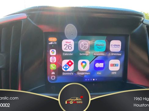 Used 2024 GMC Terrain SLE image 39