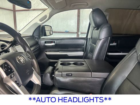 Used 2019 Toyota Tundra SR5 AWD/4WD image 16