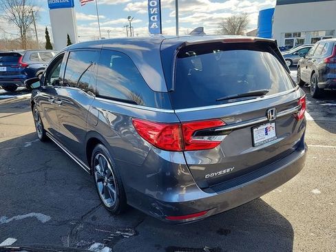 Used 2024 Honda Odyssey Elite image 4
