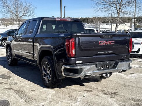 Used 2022 GMC Sierra 1500 SLT w/ SLT Premium Package image 10