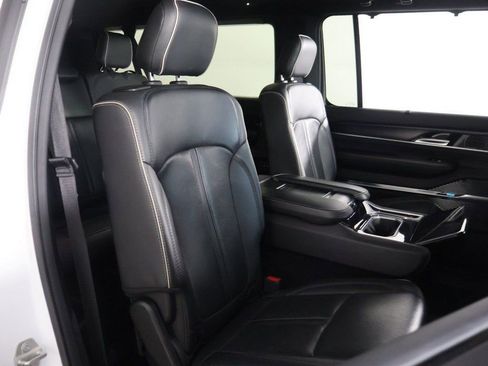 Used 2024 Jeep Grand Wagoneer L Series II w/ Quick Order Packagew 28T image 40