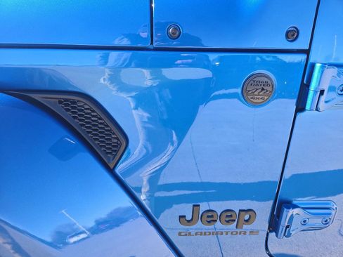 New 2026 Jeep Gladiator Willys image 37