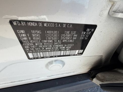 Used 2017 Honda HR-V EX image 32